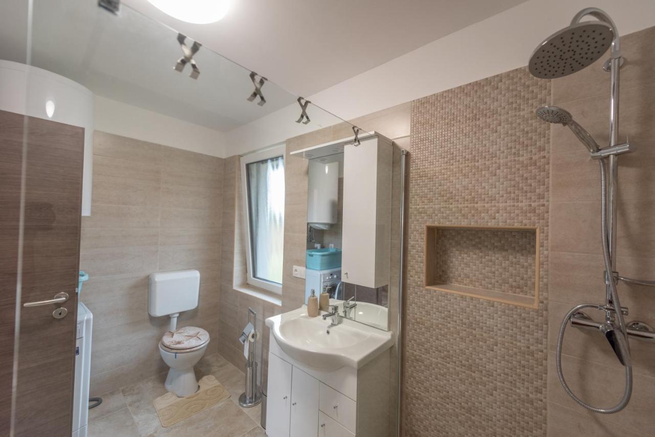 Bridgiet Home Apartman Черсегтомай Экстерьер фото