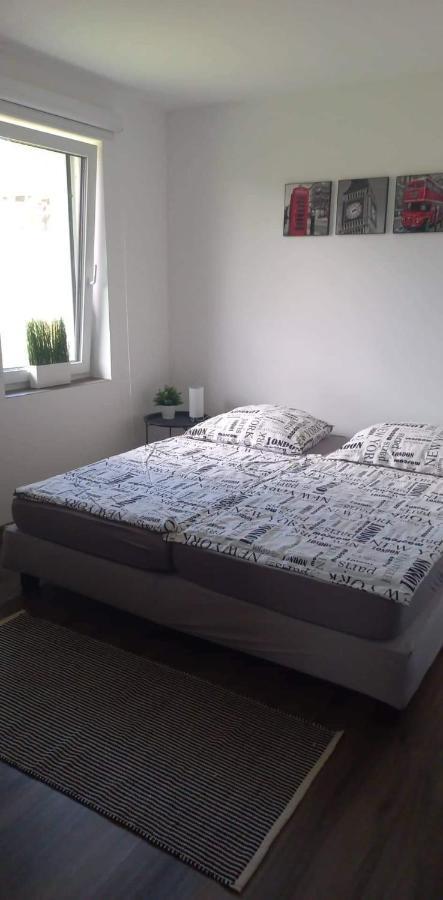 Bridgiet Home Apartman Черсегтомай Экстерьер фото